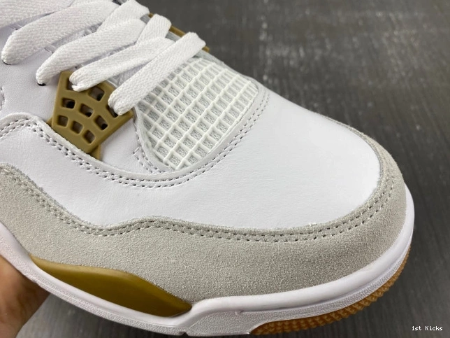SB Retro Jordan 4 DR5415-120 0629